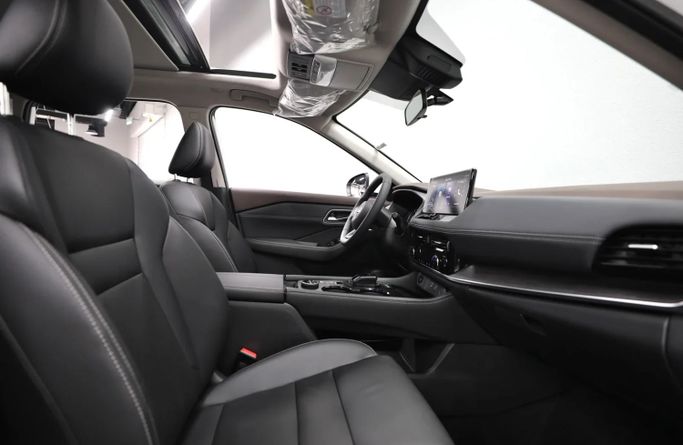 New Nissan X-Trail IV, 1.5 l, 2023 in Sharjah by Al Qassem Cars Trading, White color. Other | AUTO.AE