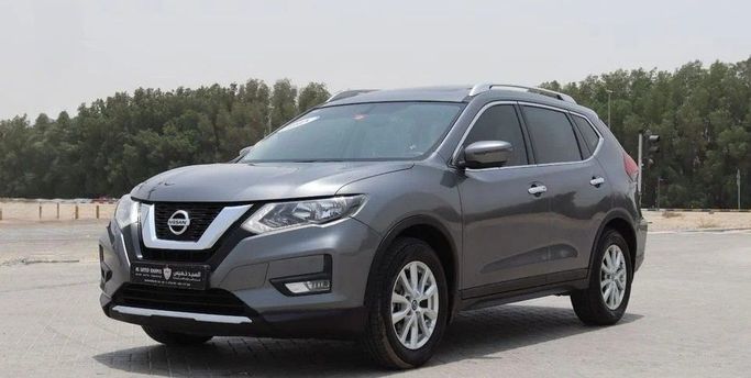 Подержанный Nissan X-Trail III Рестайлинг, 2.5 л, 2021 в Шардже от Al Sayed Khamis Used Cars Серый цвет. GCC | AUTO.AE