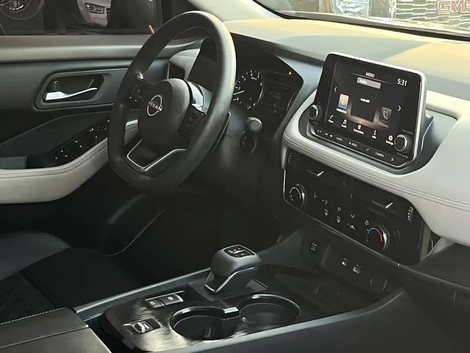 مستعملة Nissan X-Trail فيس ليفت IV، 1.5 لتر، 2025 في الإمارات، الشارقة من Rebou Alfakhama، اللون أسود. مواصفات الخليج | AUTO.AE | إعلان #295686 — صورة 10 من 14