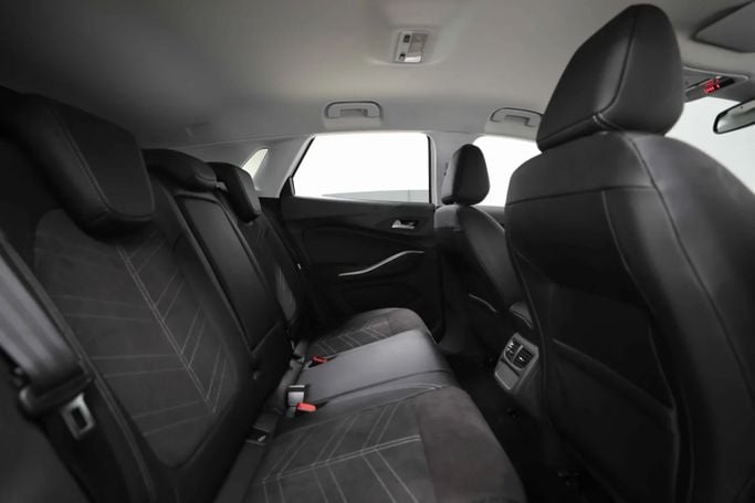 New Opel Grandland X I, 1.6 l, 2024 in Sharjah by Al Qassem Cars Trading, White color. GCC Specs | AUTO.AE