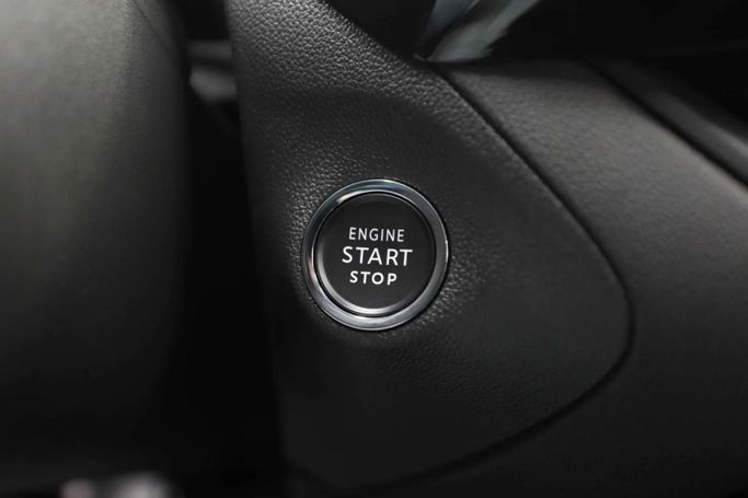 New Opel Grandland X I, 1.6 l, 2024 in Sharjah by Al Qassem Cars Trading, Red color. GCC Specs | AUTO.AE