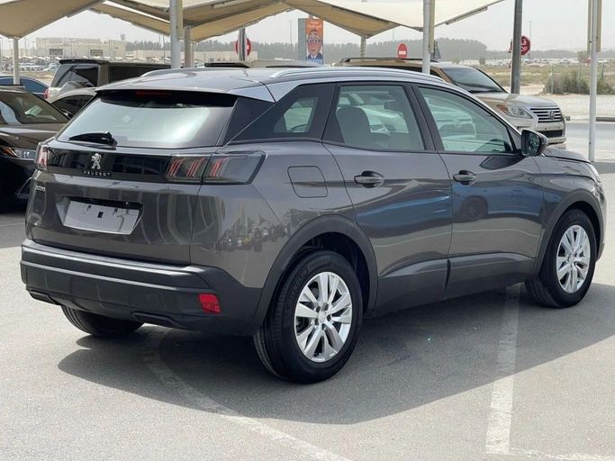 Подержанный Peugeot 3008 II Рестайлинг, 1.6 л, 2020 в Шардже от Noor Al Seyoh Used Cars Серый цвет. GCC | AUTO.AE