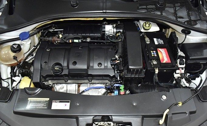 Used Peugeot 301 I Facelift, 1.6 l, 2021 in Sharjah by Honey Gidosha Used Cars Tr., White color.  | AUTO.AE