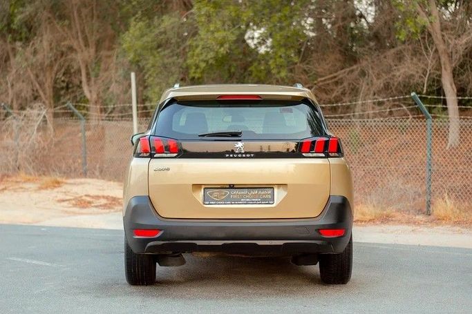 Used Peugeot 5008 II, 1.6 l, 2019 in Sharjah by First Choice Cars, Golden color. GCC Specs | AUTO.AE