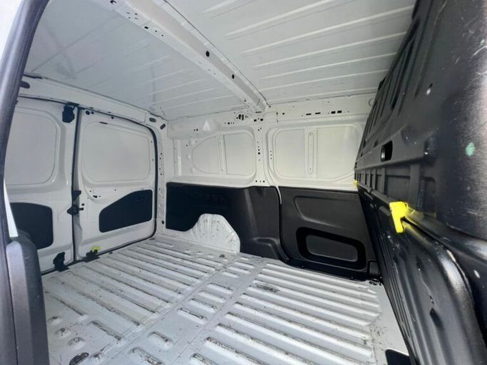 Новый Peugeot Partner III, 1.6 л, 2022 в Шардже от Al Aram Cars Белый цвет. GCC | AUTO.AE