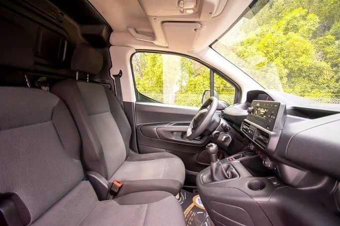 Used Peugeot Partner II Facelift 2, 1.2 l, 2022 in Sharjah by First Choice Cars, White color. GCC Specs | AUTO.AE