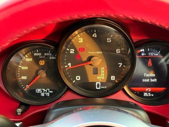 Used Porsche 718 Boxster IV 718 (982), 2.0 l, 2017 in Sharjah by Al Fakhamah Used Cars, White color. GCC Specs | AUTO.AE