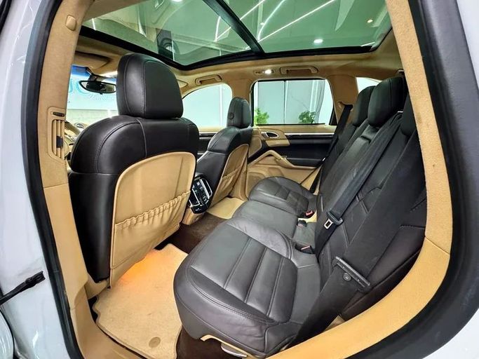 Used Porsche Cayenne GTS II Facelift (958), 3.6 l, 2014 in Sharjah by Ayoon Alhoot Motors, White color. GCC Specs | AUTO.AE