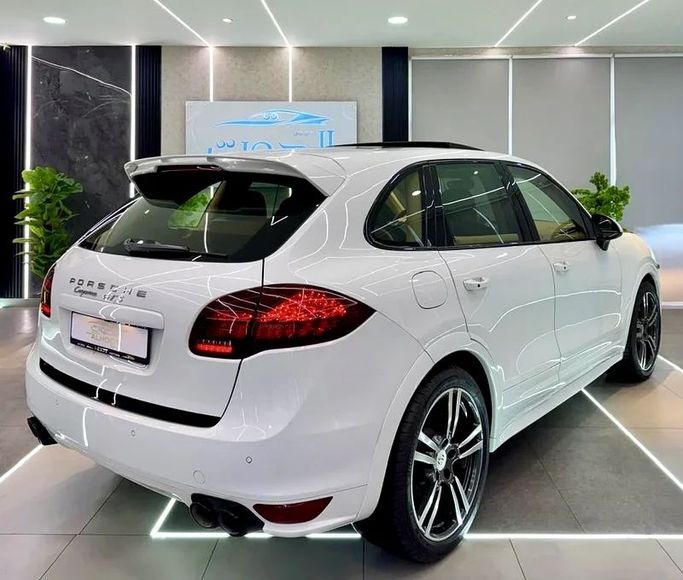 Used Porsche Cayenne GTS II Facelift (958), 3.6 l, 2014 in Sharjah by Ayoon Alhoot Motors, White color. GCC Specs | AUTO.AE