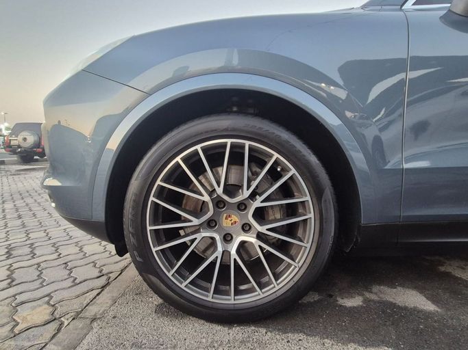 Used Porsche Cayenne S III, 2.9 l, 2018 in Sharjah by Rebou Najd Used Cars, Light Blue color. GCC Specs | AUTO.AE