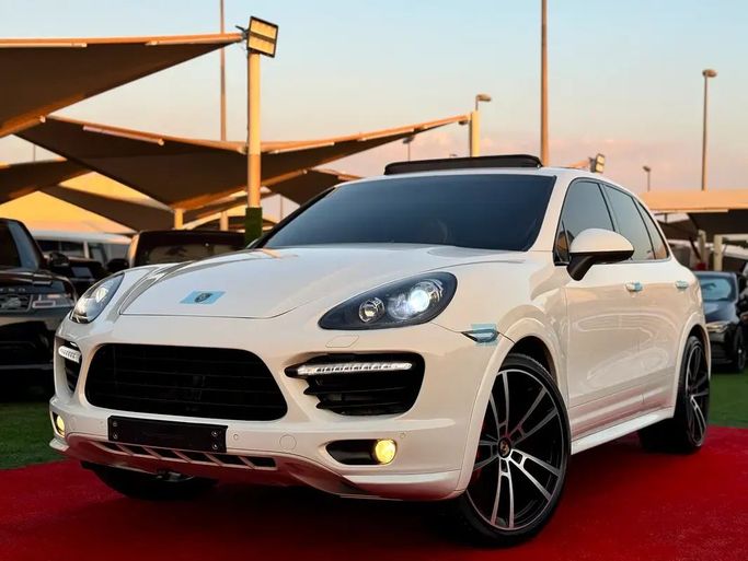 مستعملة Porsche Cayenne GTS II (958), 4.8 l, 2013 في في الشارقة من khaled al fares، اللون أبيض. مواصفات الخليج | AUTO.AE
