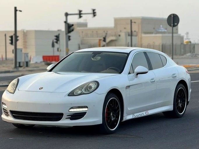 Used Porsche Panamera 4S I, 4.8 l, 2010 in Sharjah by Al Ahd Used Cars, White color. GCC Specs | AUTO.AE