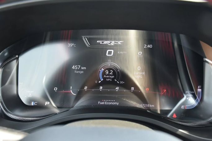 Подержанный RAM 1500 Crew Cab TRX V, 6.2 л, 2023 в Шардже от Alfaris Used Cars Красный цвет.  | AUTO.AE