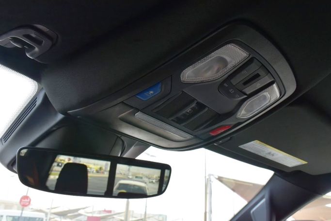 Подержанный RAM 1500 Crew Cab V, 3.6 л, 2022 в Шардже от Alfaris Used Cars Белый цвет. Other | AUTO.AE