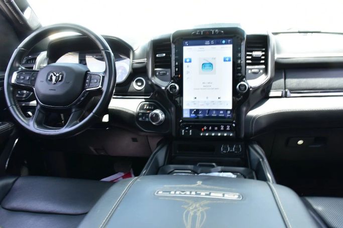 Used RAM 1500 V, 5.7 l, 2022 in Sharjah by Alfaris Used Cars, White color. Other | AUTO.AE