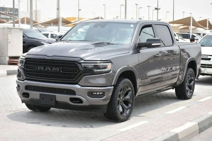 Used RAM 1500 Crew Cab V, 3.6 l, 2022 in Sharjah by Alfaris Used Cars, Grey color. Other | AUTO.AE