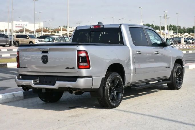 Used RAM 1500 Crew Cab V, 3.6 l, 2022 in Sharjah by Alfaris Used Cars, Silver color. Other | AUTO.AE