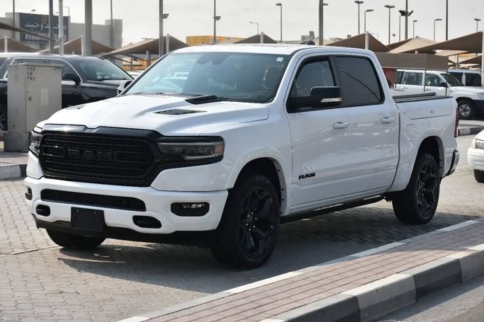 Used RAM 1500 Crew Cab V, 3.6 l, 2022 in Sharjah by Alfaris Used Cars, White color. Other | AUTO.AE