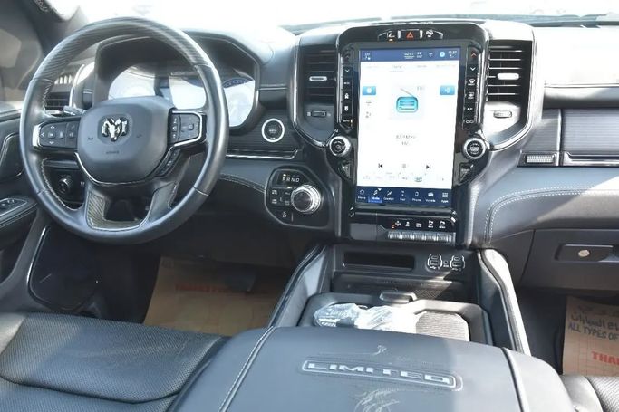 Used RAM 1500 Crew Cab V, 3.6 l, 2022 in Sharjah by Alfaris Used Cars, White color. Other | AUTO.AE