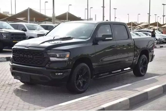 Used RAM 1500 Crew Cab V, 3.6 l, 2022 in Sharjah by Alfaris Used Cars, Black color. Other | AUTO.AE
