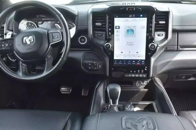 Used RAM 1500 Crew Cab V, 3.6 l, 2022 in Sharjah by Alfaris Used Cars, Black color. Other | AUTO.AE