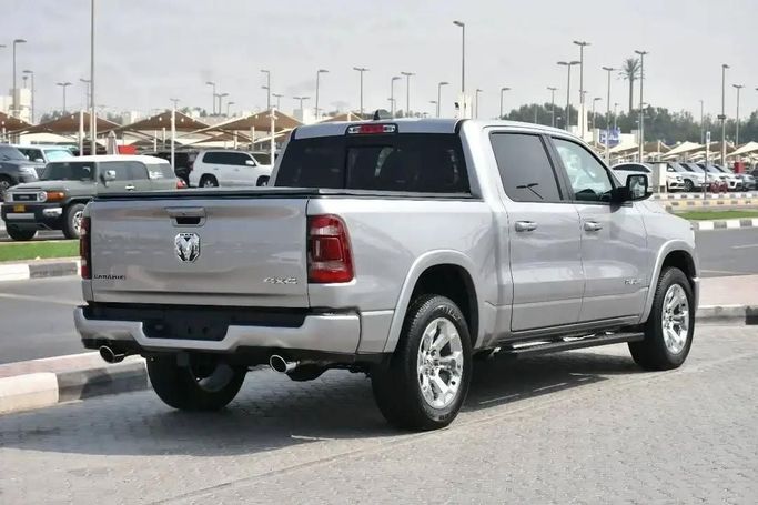 Used RAM 1500 Crew Cab V, 3.6 l, 2022 in Sharjah by Alfaris Used Cars, Silver color. Other | AUTO.AE