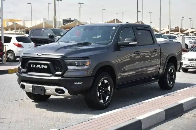 Used RAM 1500 Crew Cab V, 3.6 l, 2022 in Sharjah by Alfaris Used Cars, Grey color. Other | AUTO.AE