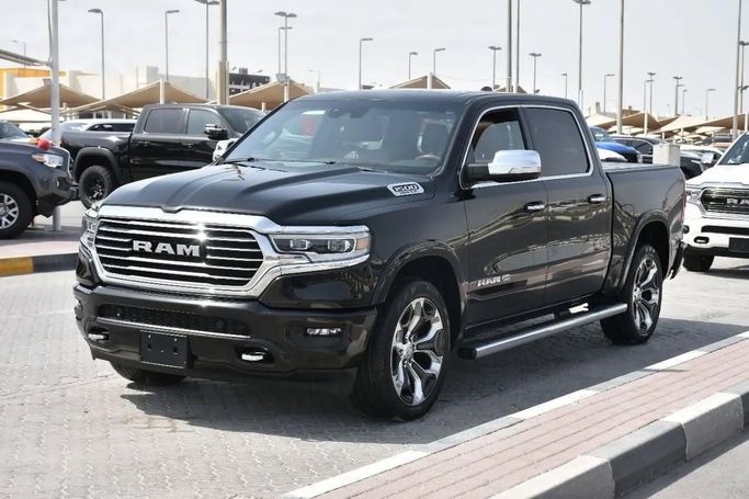 Used RAM 1500 Crew Cab V, 3.6 l, 2022 in Sharjah by Alfaris Used Cars, Black color. Other | AUTO.AE