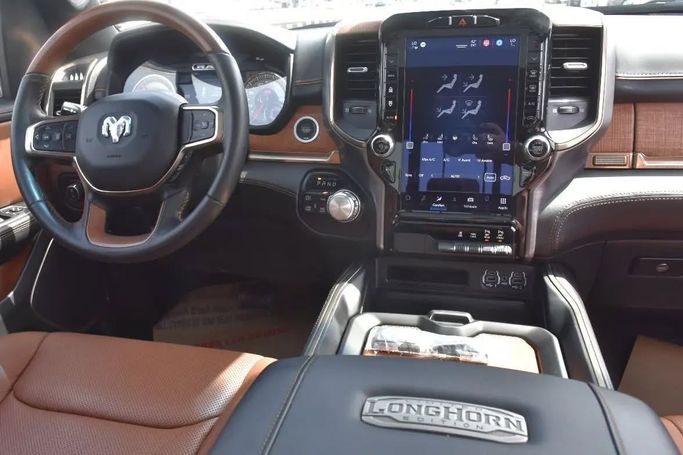 Used RAM 1500 Crew Cab V, 3.6 l, 2022 in Sharjah by Alfaris Used Cars, Black color. Other | AUTO.AE