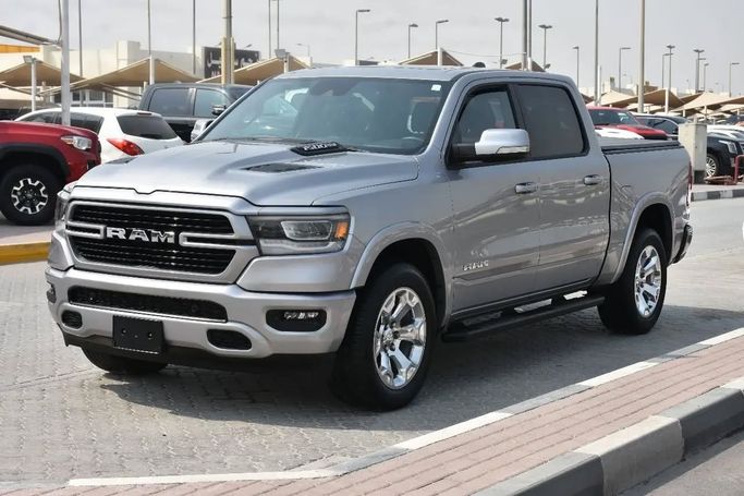 Used RAM 1500 Crew Cab V, 3.6 l, 2022 in Sharjah by Alfaris Used Cars, Silver color. Other | AUTO.AE