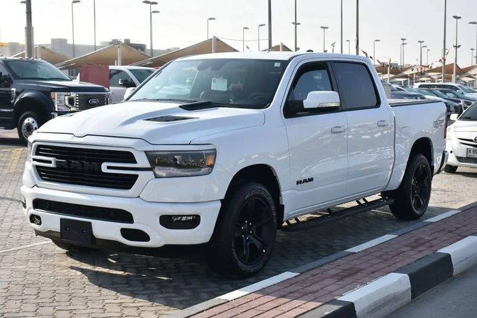 Used RAM 1500 Crew Cab V, 3.6 l, 2022 in Sharjah by Alfaris Used Cars, White color. Other | AUTO.AE