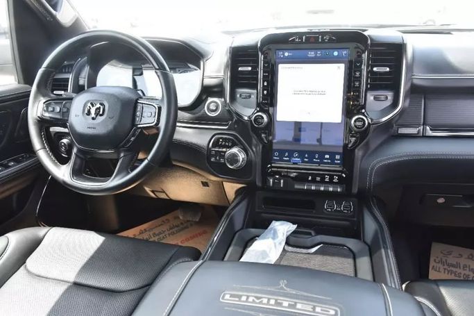 Used RAM 1500 Crew Cab V, 3.6 l, 2022 in Sharjah by Alfaris Used Cars, Black color. Other | AUTO.AE