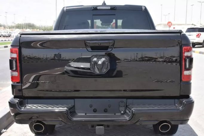 Used RAM 1500 Crew Cab V, 3.6 l, 2022 in Sharjah by Alfaris Used Cars, Black color. Other | AUTO.AE