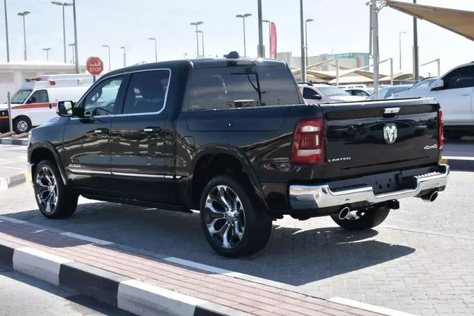 Used RAM 1500 Crew Cab V, 3.6 l, 2022 in Sharjah by Alfaris Used Cars, Black color.  | AUTO.AE