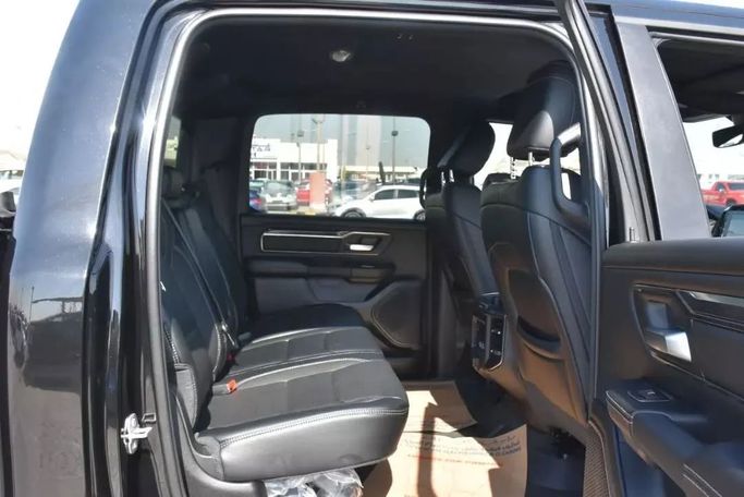Used RAM 1500 Crew Cab V, 3.6 l, 2022 in Sharjah by Alfaris Used Cars, Black color. Other | AUTO.AE