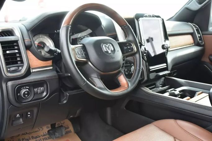 Used RAM 1500 Crew Cab V, 3.6 l, 2022 in Sharjah by Alfaris Used Cars, Black color. Other | AUTO.AE