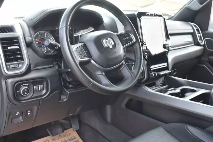 Used RAM 1500 Crew Cab V, 3.0 l, 2022 in Sharjah by Alfaris Used Cars, White color. Other | AUTO.AE