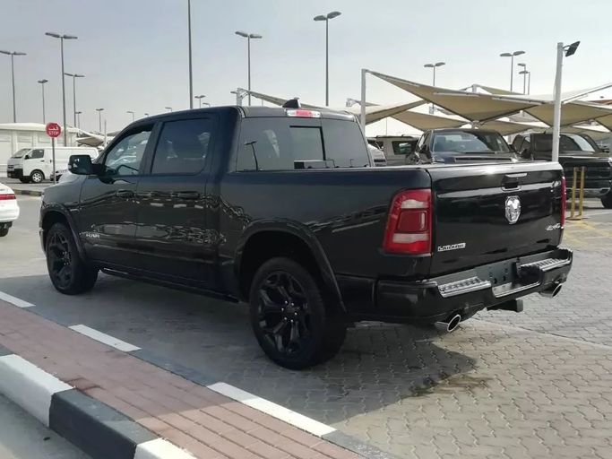Подержанный RAM 1500 Crew Cab V, 3.6 л, 2022 в Шардже от Alfaris Used Cars Черный цвет. Other | AUTO.AE