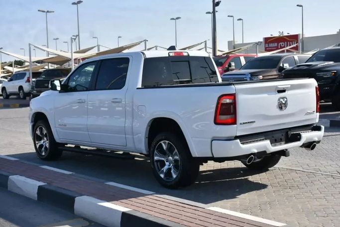 Подержанный RAM 1500 Crew Cab V, 3.0 л, 2022 в Шардже от Alfaris Used Cars Белый цвет. Other | AUTO.AE