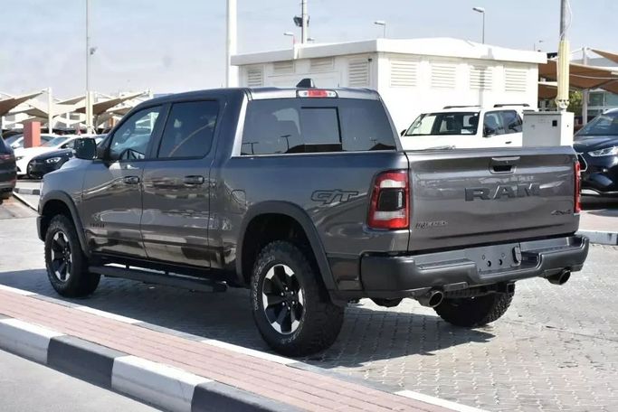 Used RAM 1500 Crew Cab V, 3.6 l, 2022 in Sharjah by Alfaris Used Cars, Grey color. Other | AUTO.AE