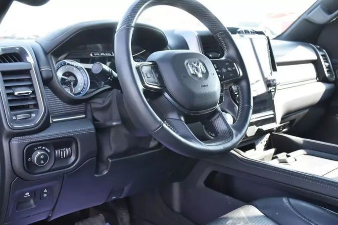 Used RAM 1500 Crew Cab V, 3.0 l, 2020 in Sharjah by Alfaris Used Cars, Black color. Other | AUTO.AE