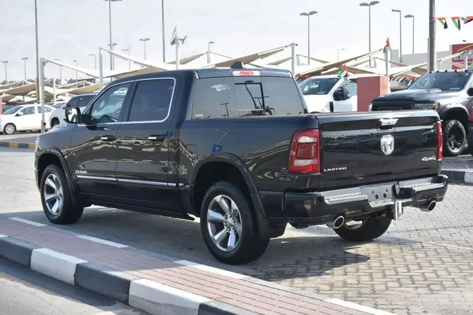 Used RAM 1500 Crew Cab V, 3.0 l, 2020 in Sharjah by Alfaris Used Cars, Black color. Other | AUTO.AE