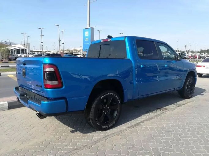 Used RAM 1500 Crew Cab V, 3.6 l, 2022 in Sharjah by Alfaris Used Cars, Blue color. Other | AUTO.AE