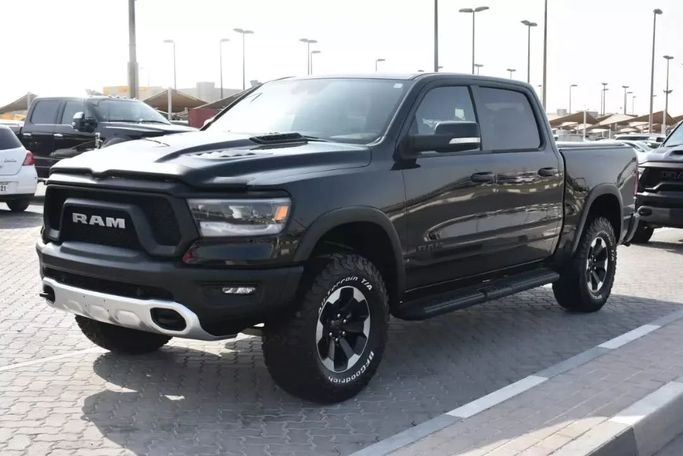 Used RAM 1500 Crew Cab V, 3.6 l, 2022 in Sharjah by Alfaris Used Cars, Black color. Other | AUTO.AE