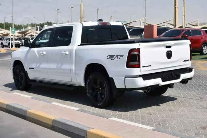 Used RAM 1500 Crew Cab V, 3.6 l, 2022 in Sharjah by Alfaris Used Cars, White color. Other | AUTO.AE