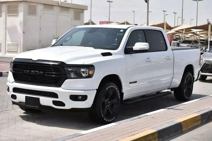 Used RAM 1500 Crew Cab V, 3.6 l, 2020 in Sharjah by Alfaris Used Cars, White color. Other | AUTO.AE