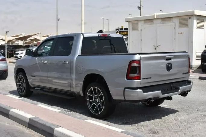 Used RAM 1500 Crew Cab V, 3.0 l, 2020 in Sharjah by Alfaris Used Cars, Silver color. Other | AUTO.AE