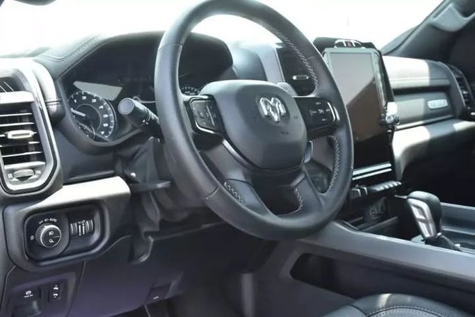 Used RAM 1500 Crew Cab V, 3.6 l, 2022 in Sharjah by Alfaris Used Cars, Black color. Other | AUTO.AE