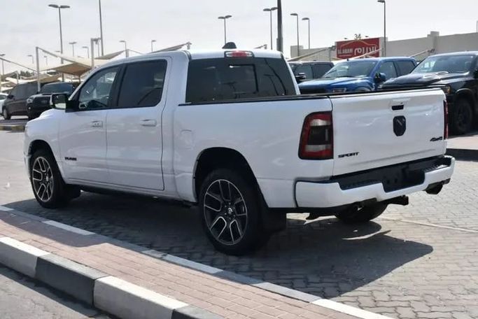 Used RAM 1500 Crew Cab V, 3.6 l, 2019 in Sharjah by Alfaris Used Cars, White color. Other | AUTO.AE