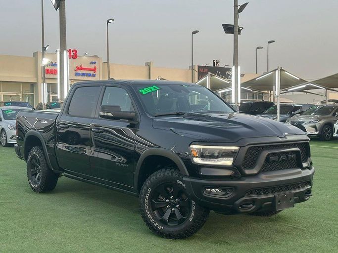 Used RAM 1500 V, 5.7 l, 2021 in Sharjah by Badar Used Cars, Black color.  | AUTO.AE